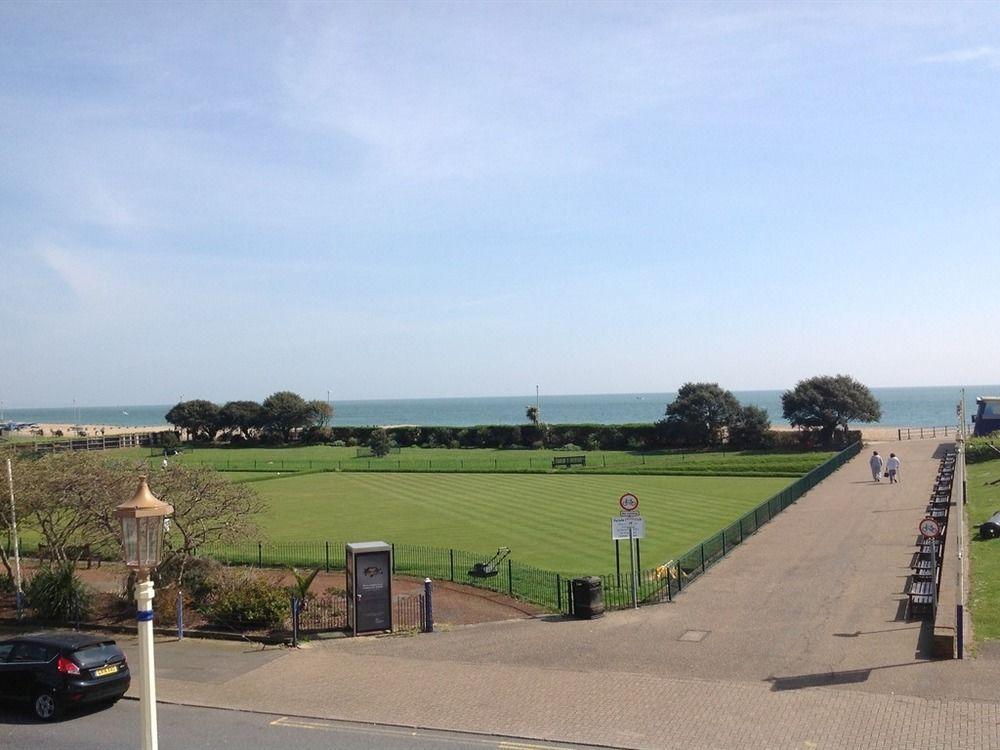 Bed and Breakfast Bassets House Torneo de Torneo de Eastbourne Exterior foto