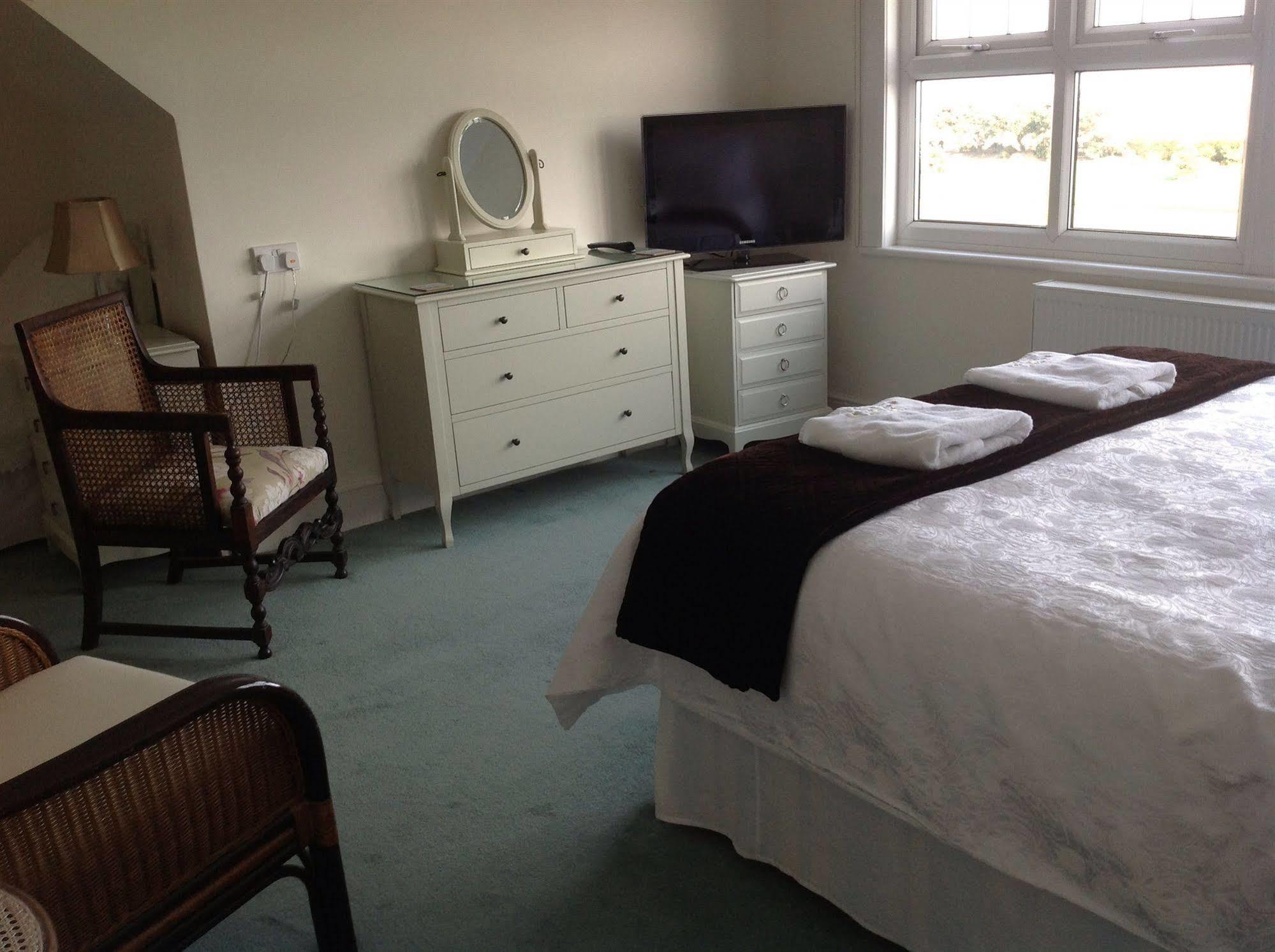 Bed and Breakfast Bassets House Torneo de Torneo de Eastbourne Exterior foto