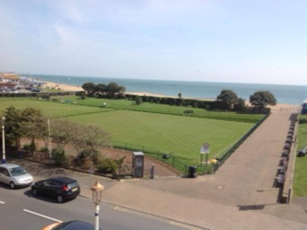Bed and Breakfast Bassets House Torneo de Torneo de Eastbourne Exterior foto