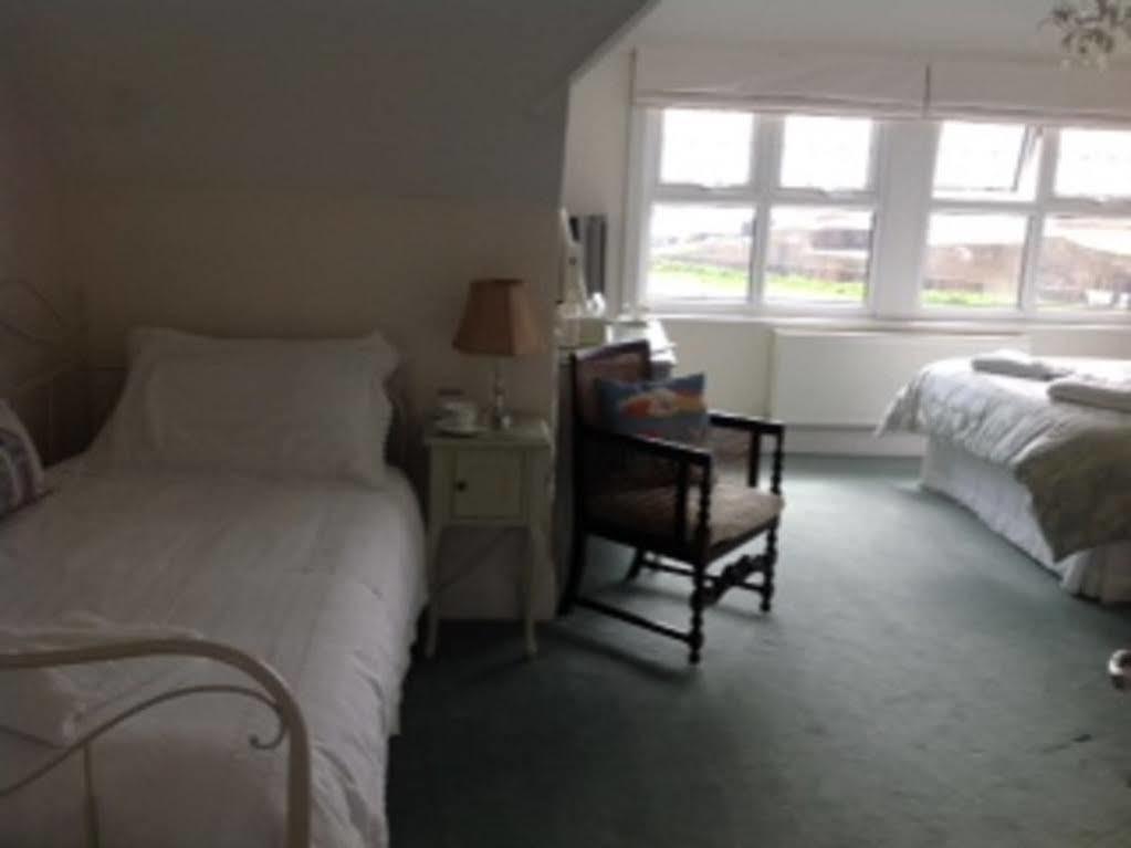 Bed and Breakfast Bassets House Torneo de Torneo de Eastbourne Exterior foto